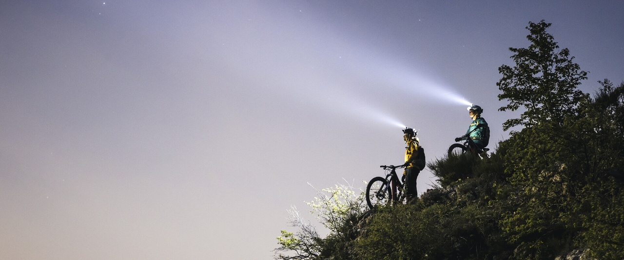 c281a2bd0f3605476ca2bd218c2ffa2262702cdf scaled Elektro Dreirad Händler